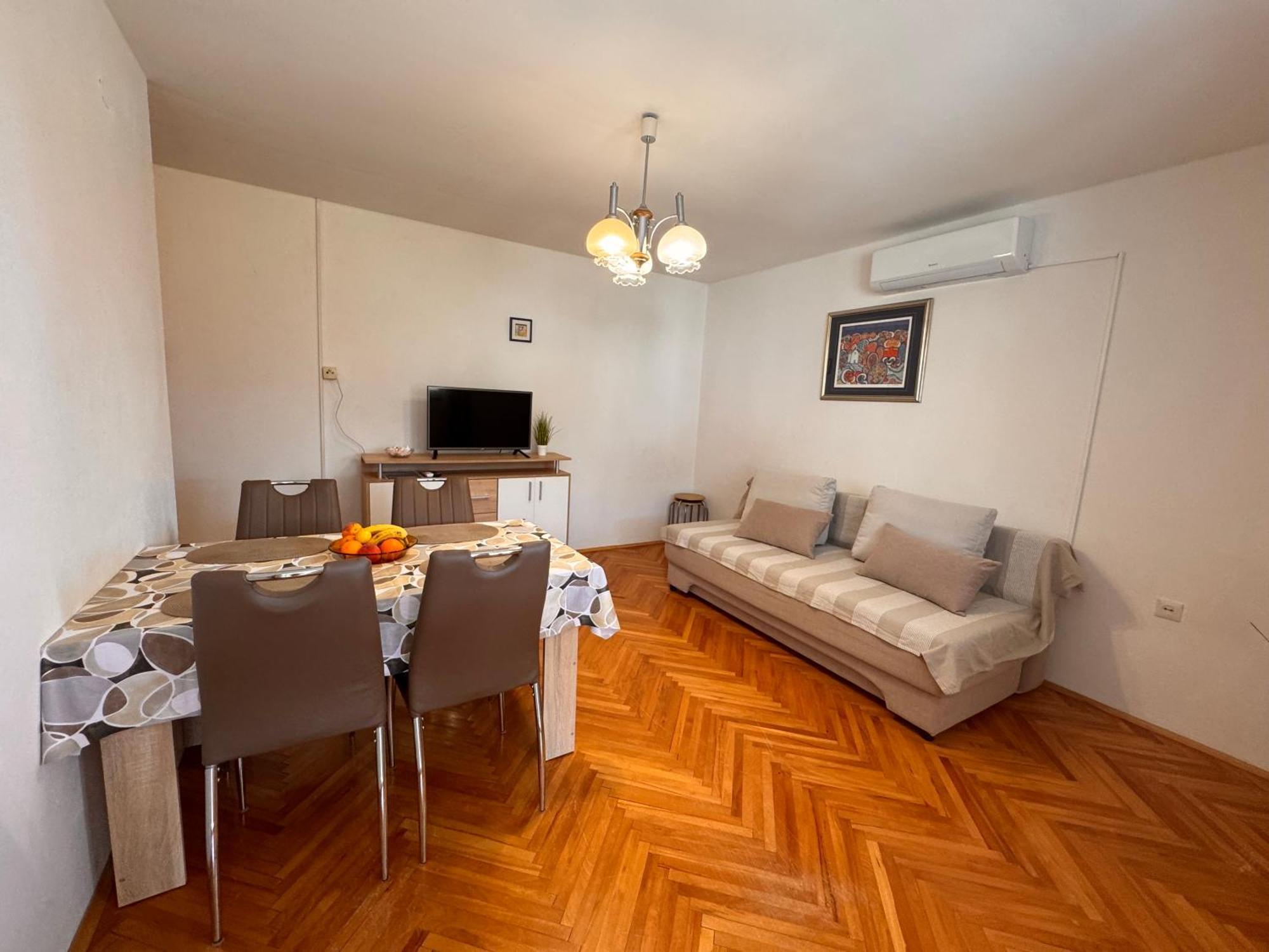Meri Apartman Baška